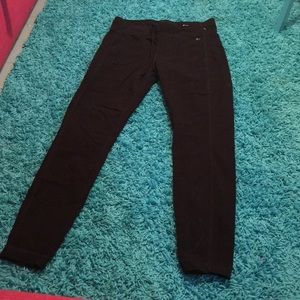 Plain black workout pants/leggings